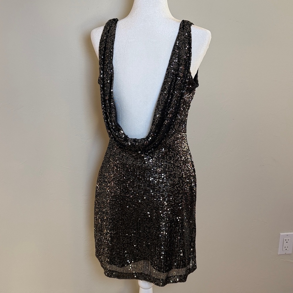 Jennifer Lopez Women’s Black Sequin Dress 6 - Picture 2 of 15